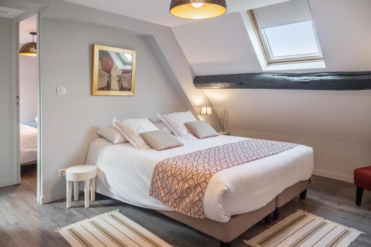 Logis Hotel-Restaurant Le Relais D'Aligre Châteauneuf-en-Thymerais Εξωτερικό φωτογραφία