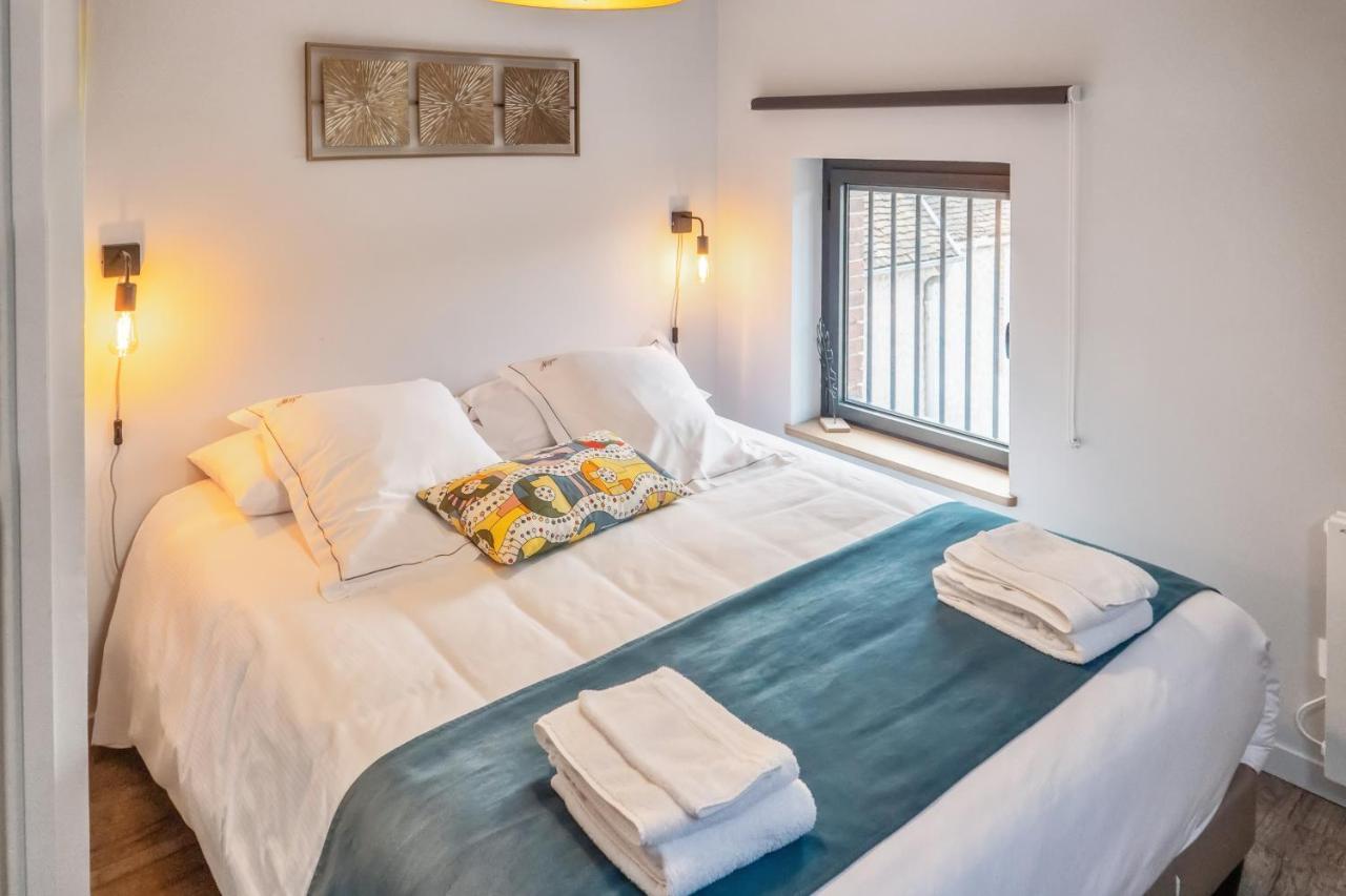 Logis Hotel-Restaurant Le Relais D'Aligre Châteauneuf-en-Thymerais Εξωτερικό φωτογραφία