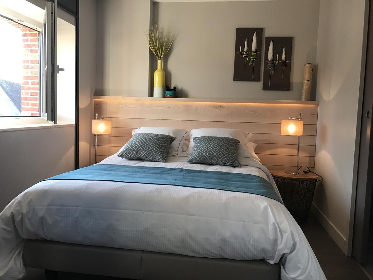 Logis Hotel-Restaurant Le Relais D'Aligre Châteauneuf-en-Thymerais Εξωτερικό φωτογραφία